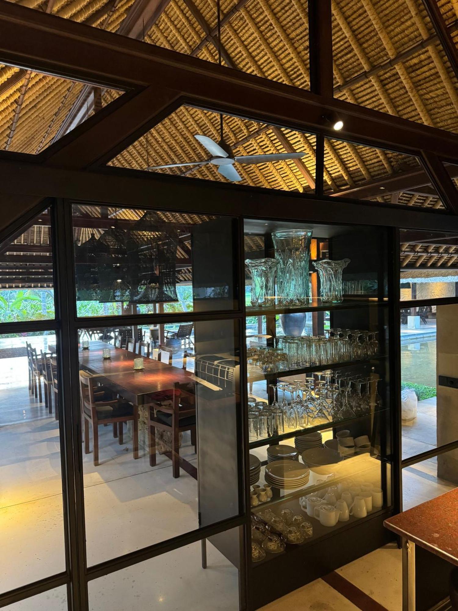 畔图蓝巴厘别墅酒店 Pagetan 外观 照片